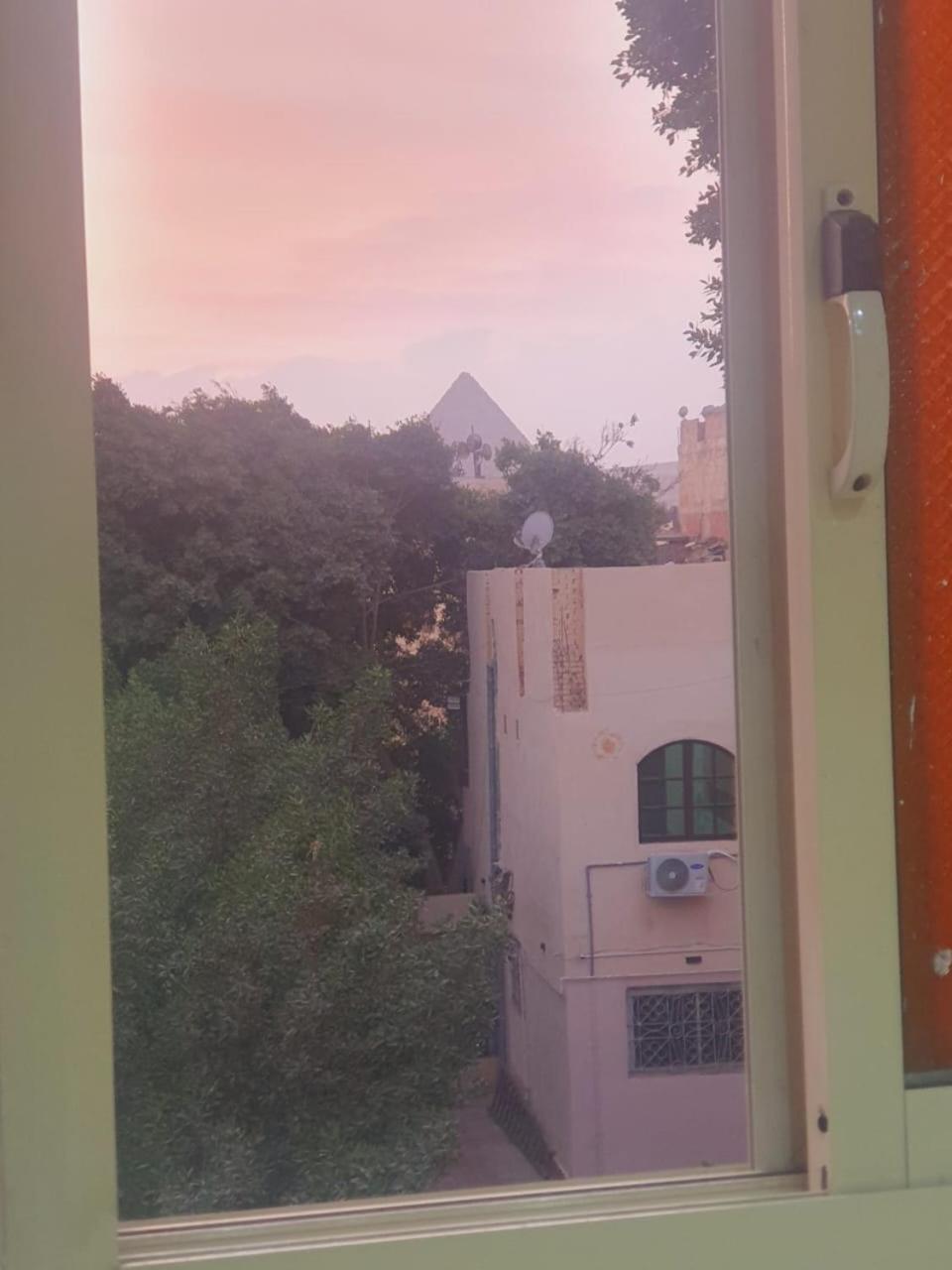 Sobba Pyramids View - Guest House Kafret el-Gabal Eksteriør billede
